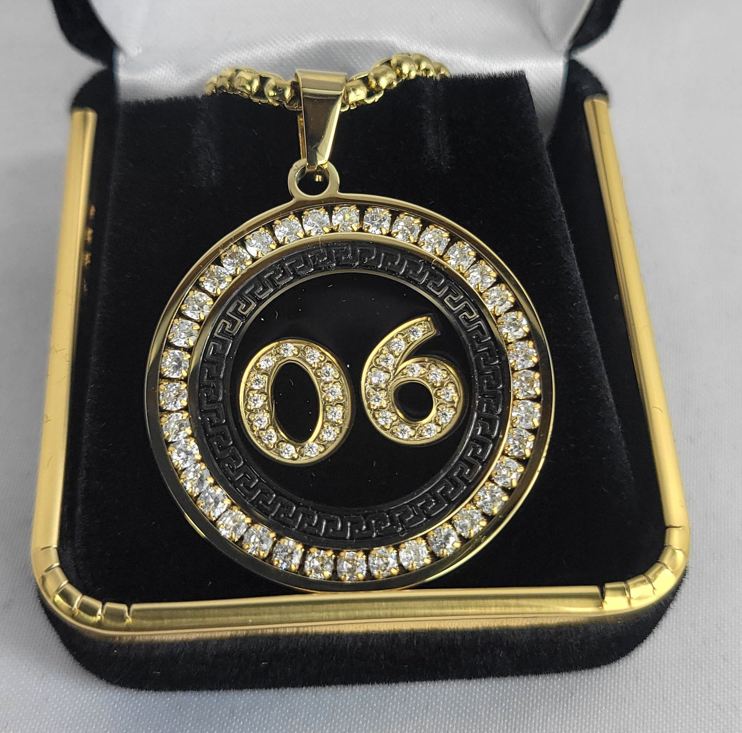 Alpha 06 Round Black Crystal Necklace