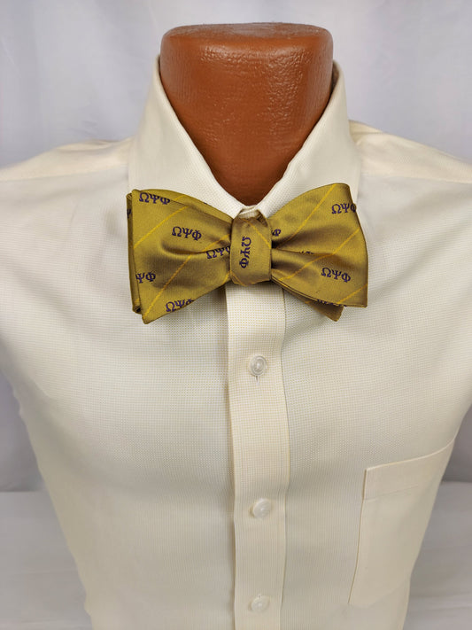 Omega Psi Phi Bow Tie Set: Dress With Distinction